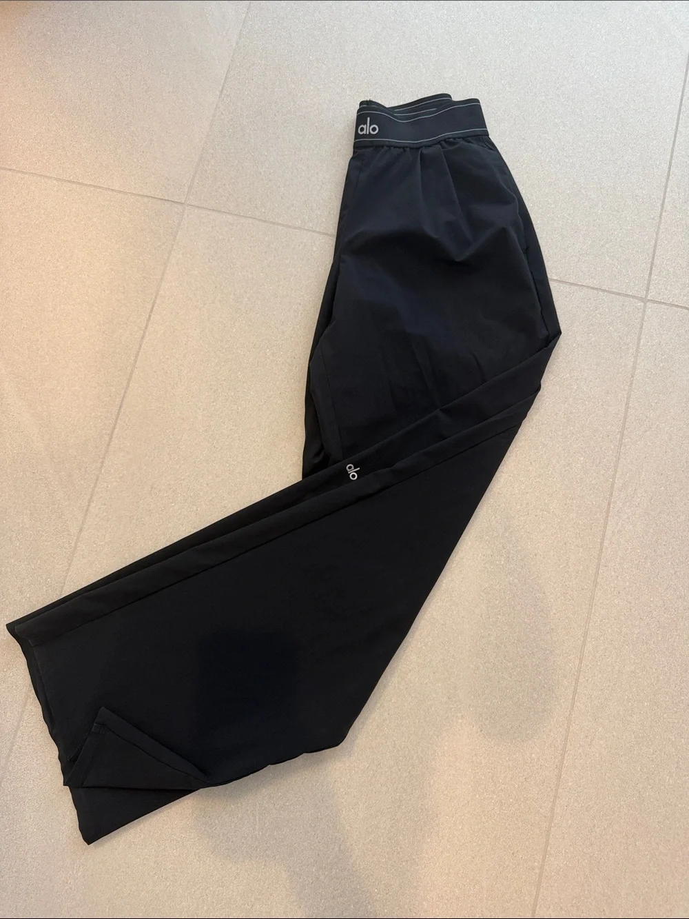 Alo Yoga Suit Up Trousers (Long)